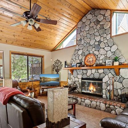 Sutter Ln By Avantstay Beautifully Remodeled Kitchen,4Cabin-Chic Bedrooms Blue Jay Bagian luar foto