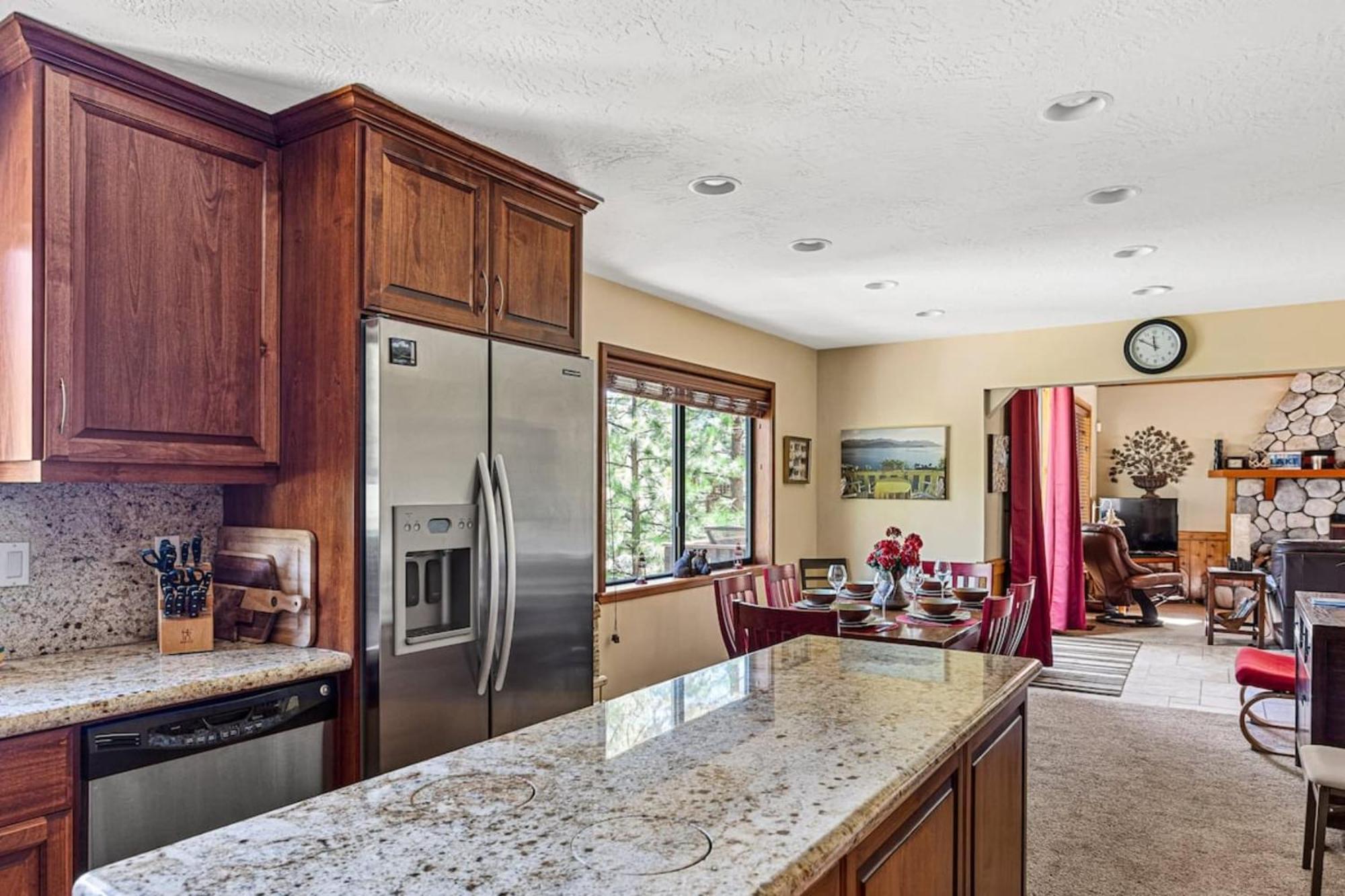 Sutter Ln By Avantstay Beautifully Remodeled Kitchen,4Cabin-Chic Bedrooms Blue Jay Bagian luar foto