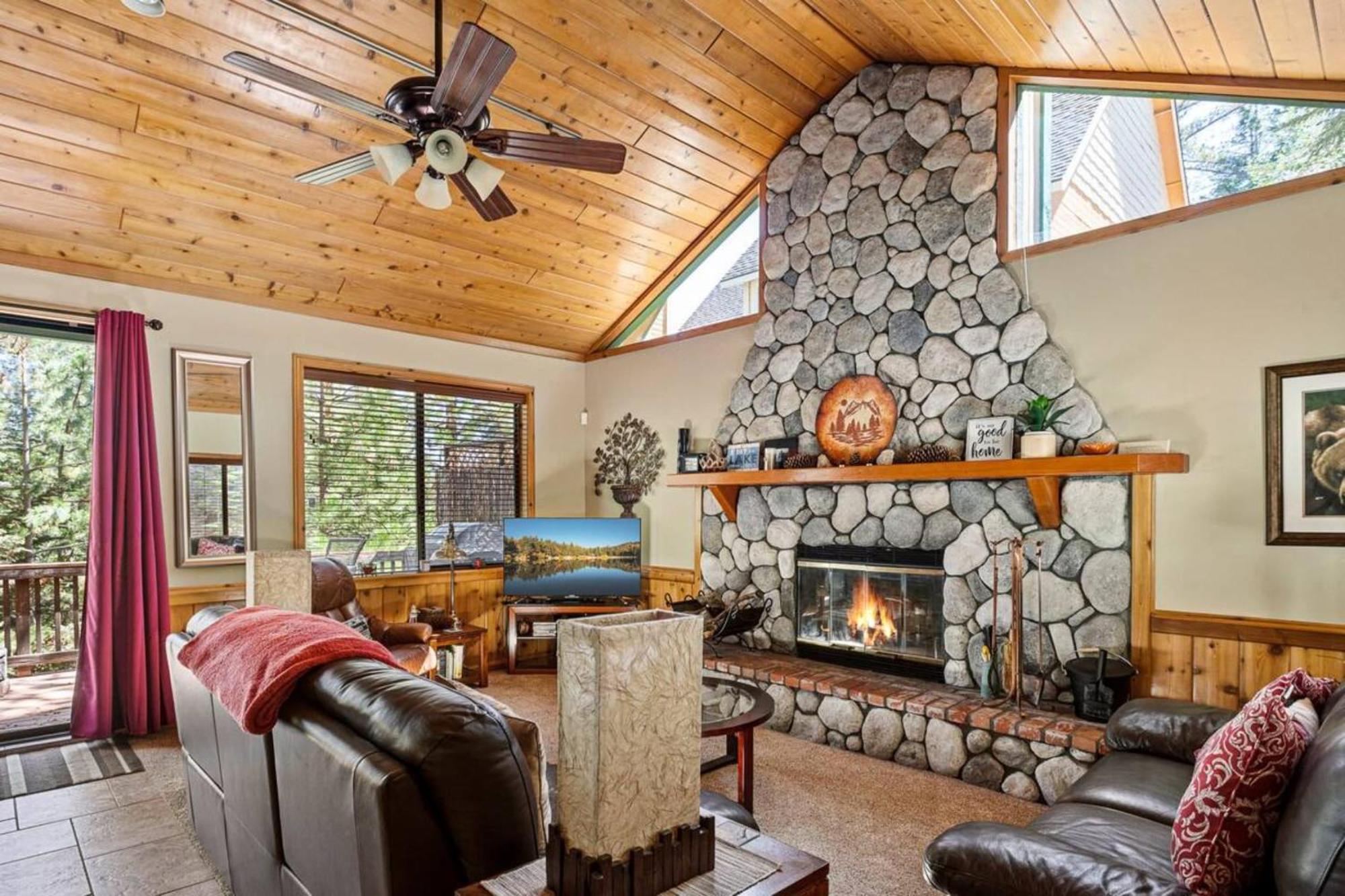 Sutter Ln By Avantstay Beautifully Remodeled Kitchen,4Cabin-Chic Bedrooms Blue Jay Bagian luar foto